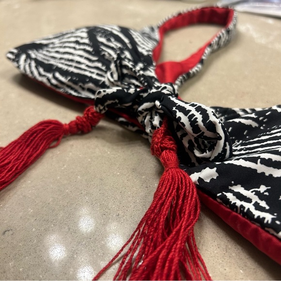 Becca Swim tie-front Bodhi Tree Classic print bikini top with Tassle - Picture 8 of 8